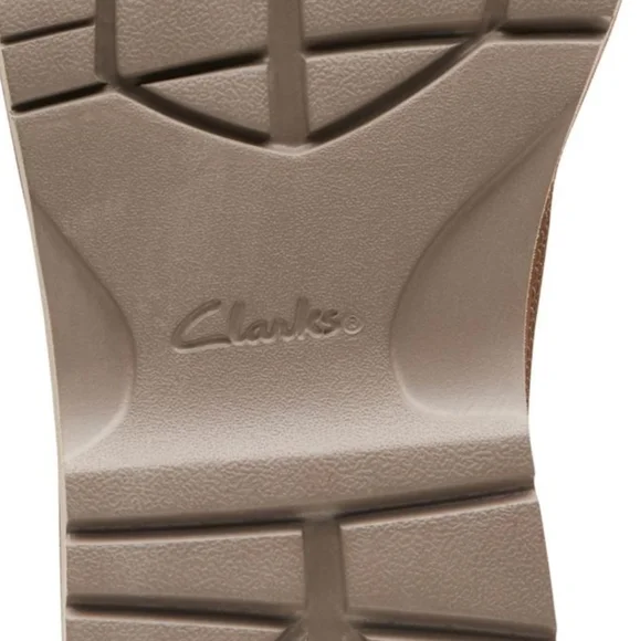 Clarks - Picture 6 of 10